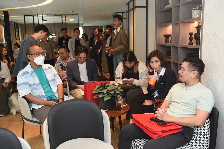 Atmosphere of Blogger Visit event at condo in Bangna area